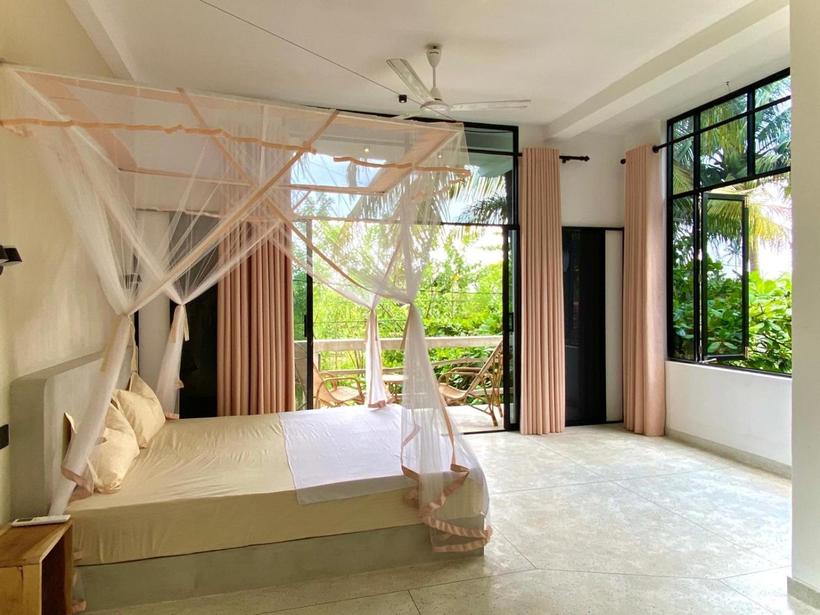 Готель Lotus Surf House Мідіґама-Іст Екстер'єр фото